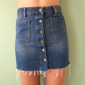 URBAN OUTFITTERS MINI BUTTON JEAN SKIRT